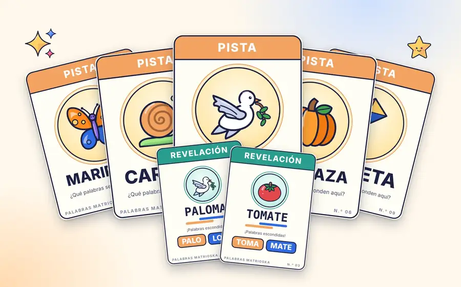 Cartas pista y cartas revelación del juego, en abanico